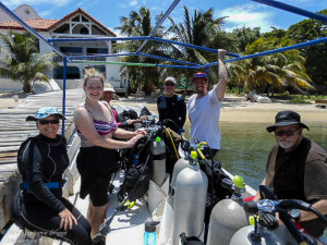 Scuba Diving Divas Roatan