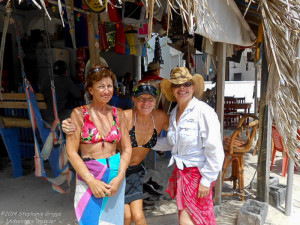 Scuba Diving Divas Roatan